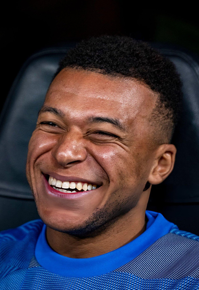 姆巴佩渴望对阵曼城替补登场引热议