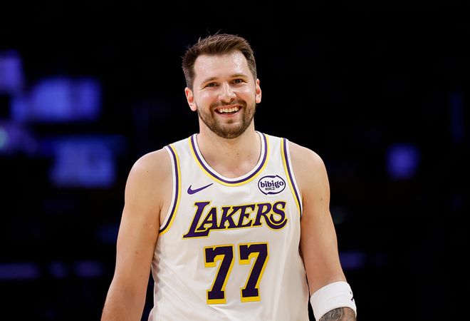 开拓者大胜步行者马刺力克火箭西部排名大洗牌