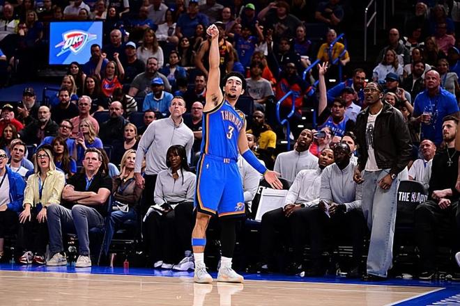 雷霆力克掘金豪取6连胜 麦凯恩13+1+1成关键先生